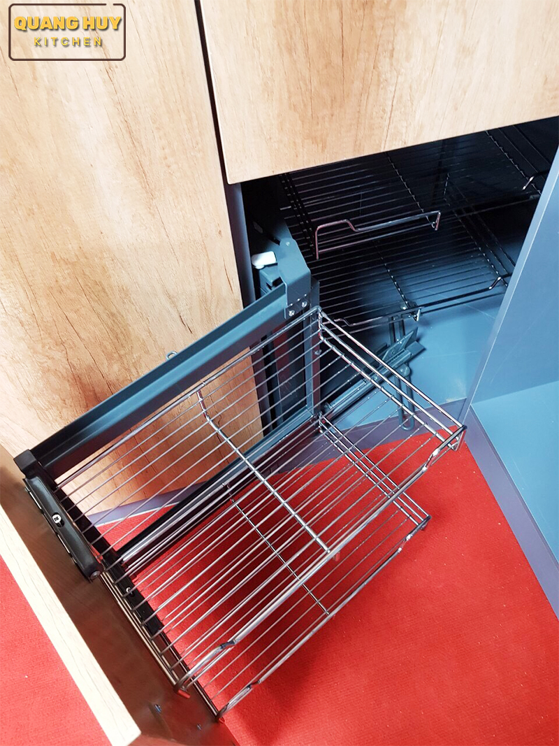 ke-goc-lien-hoan-inox-304-nan-tron