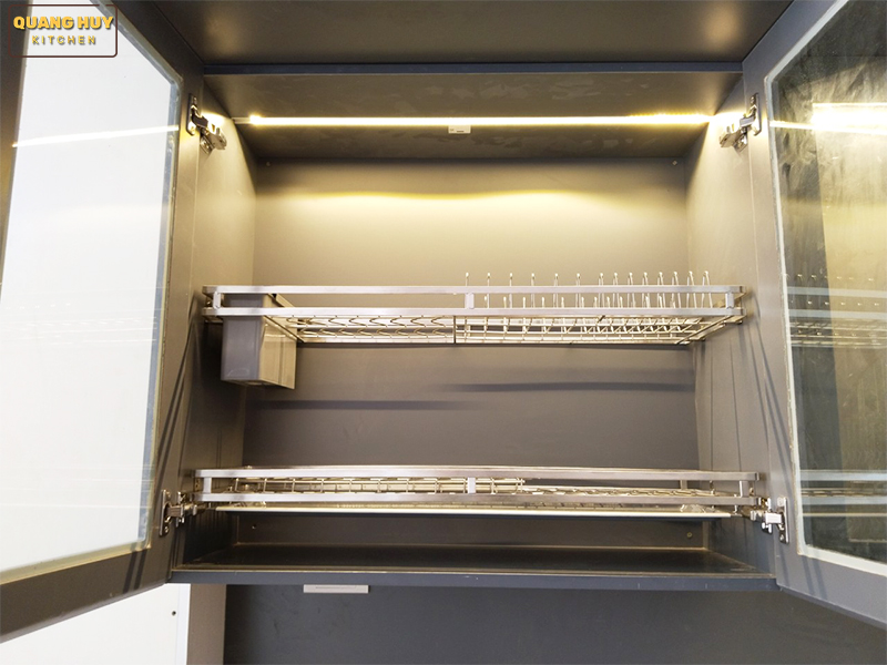 gia-up-bat-co-dinh-inox-304-tu-tren-1