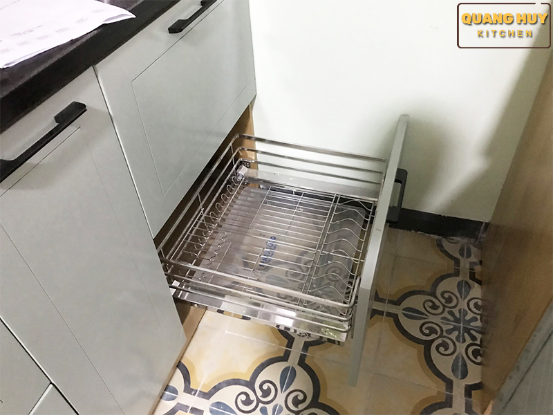 gia-up-bat-tu-duoi-inox-304-nan-det-eurogold-5