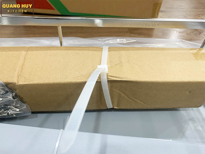 gia-xoong-noi-600-gb304-60-4