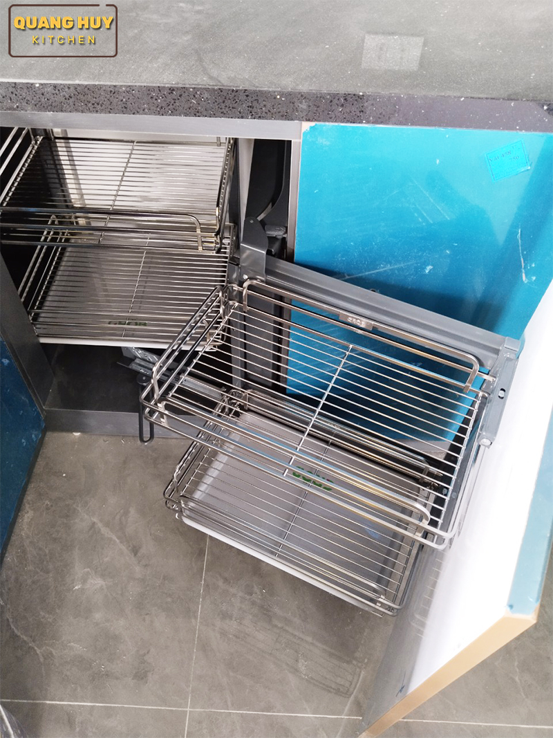 ke-goc-lien-hoan-inox-304-nan-det-11