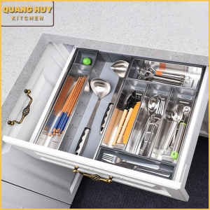 khay-chia-thia-dia-inox-304-trong-ngan-keo-tu-bep-45