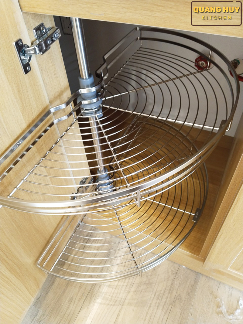 mam-xoay-180-inox-304-nan-det-4