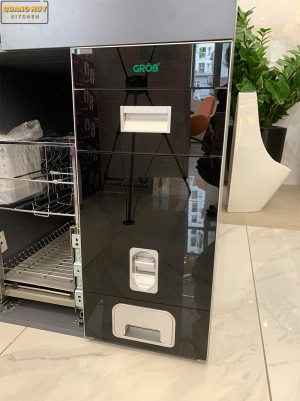 hinh-anh-thuc-te-thung-gao-am-tu-mat-guong