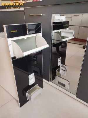 thung-gao-mat-guong-eurogold-nut-nhan-mau-den-bac