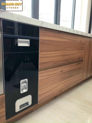 thung-gao-mat-guong-eurogold-nut-nhan-mau-den