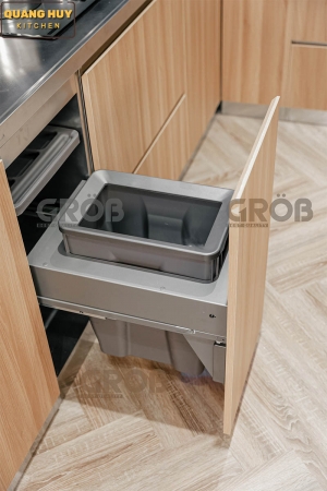 thung-rac-don-gan-canh-tu-bep-ray-am-giam-chan