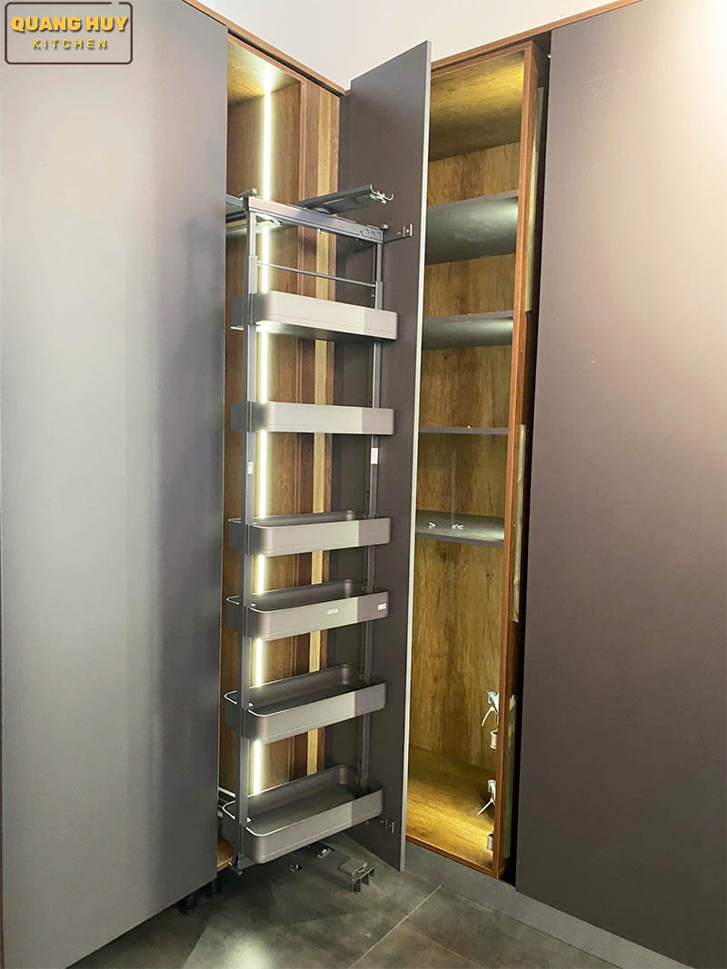 tu-do-kho-xoay-180-do-canh-keo-22