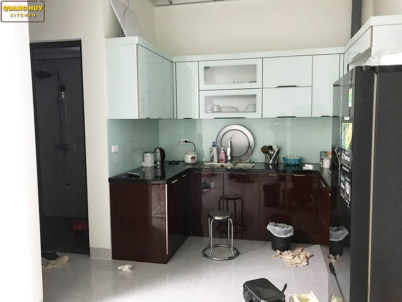 tu-bep-inox-canh-kinh-nha-anh-nam-me-linh-ha-noi-2