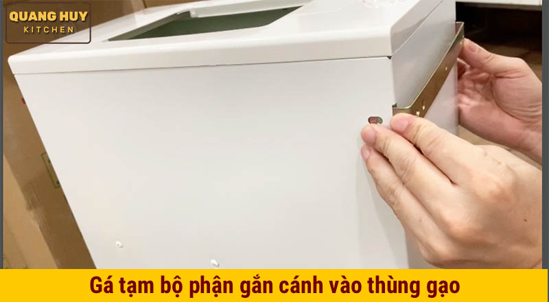 huong-dan-lap-dat-thung-gao-gan-canh