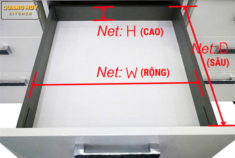 kinh-nghiem-mua-khay-chia-thia-dia-inox-4